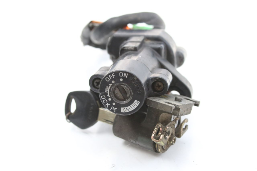 photo de ZESTAW ZAMKA I KLUCZYKA STACYJKI SUZUKI TLS TL S 1000 (1997 - 2001) - Widok główny