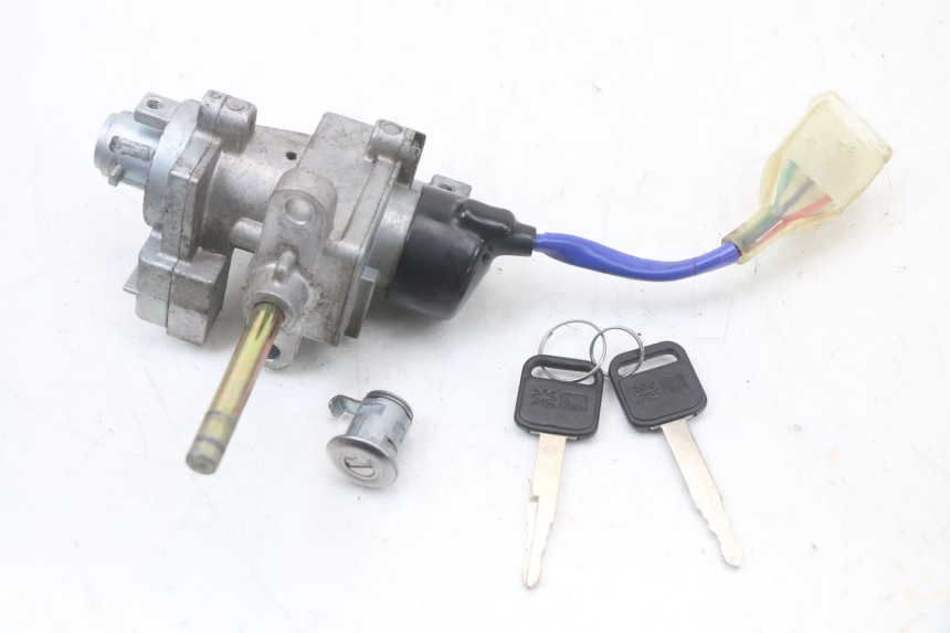 photo de ZESTAW ZAMKA I KLUCZYKA NEIMAN KYMCO XCITING 250 (2006 - 2009) - Widok główny