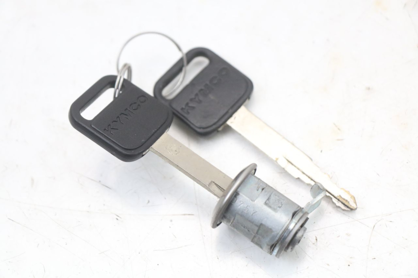 photo de ZESTAW ZAMKA I KLUCZYKA NEIMAN KYMCO XCITING 250 (2006 - 2009) - Szczegóły charakterystyczne