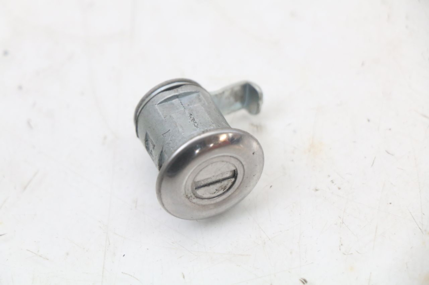 photo de ZESTAW ZAMKA I KLUCZYKA NEIMAN KYMCO XCITING 250 (2006 - 2009) - Oznaczenia i referencje