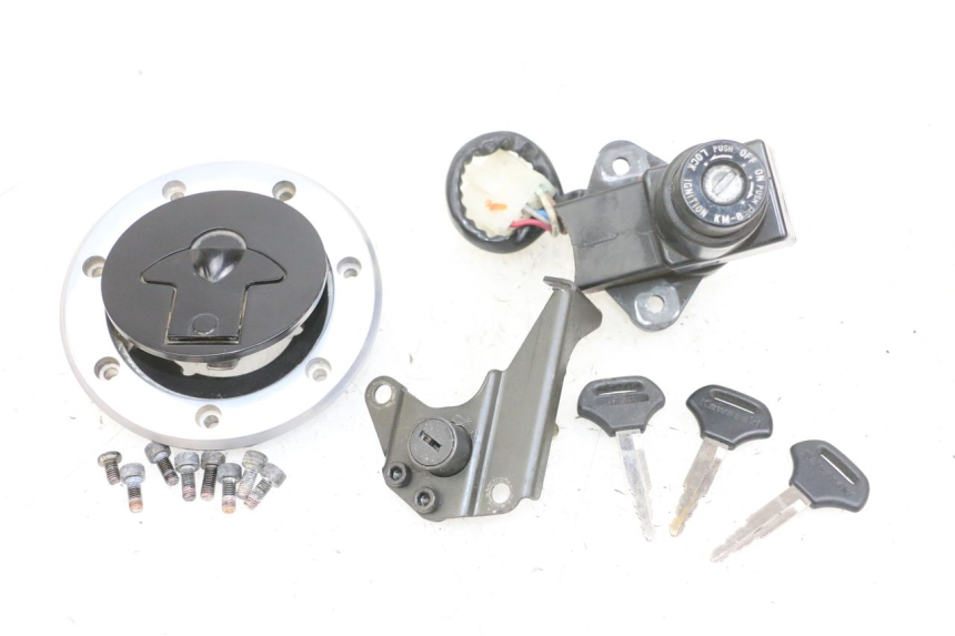 photo de ZESTAW ZAMKA I KLUCZYKA NEIMAN KAWASAKI ZR 7 750 (1999 - 2004) - Widok główny