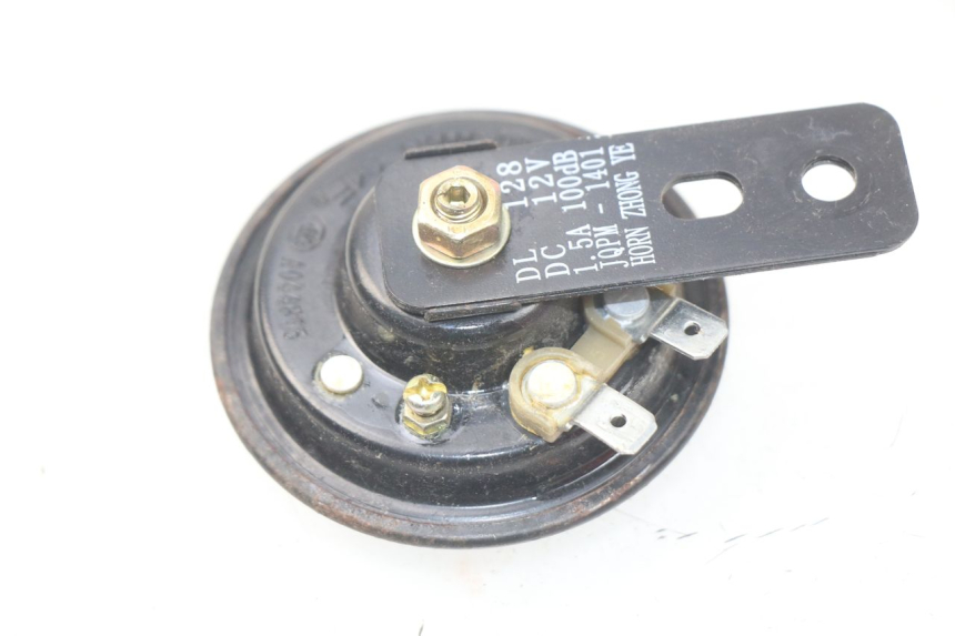 photo de KLAKSON PEUGEOT KISBEE 2T 50 (2010 - 2017) - Szczegół części