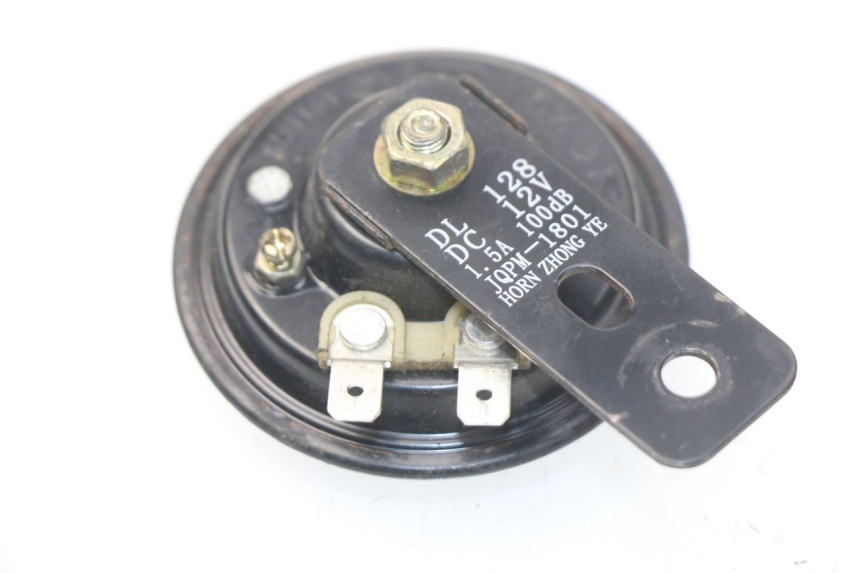 photo de KLAKSON PEUGEOT KISBEE 4T 50 (2018 - 2022) - Szczegół części