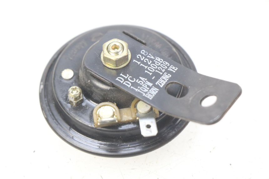 photo de KLAKSON PEUGEOT KISBEE 4T 50 (2010 - 2017) - Szczegół części