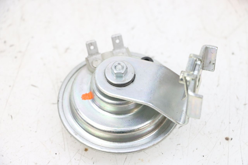 photo de KLAKSON PIAGGIO MP3 HPE 300 (2019 - 2026) - Zoom stanu zużycia