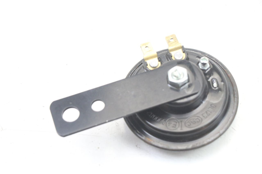 photo de KLAXON PEUGEOT TWEET 4T 50 (2023 - 2025) - Zoom stanu zużycia