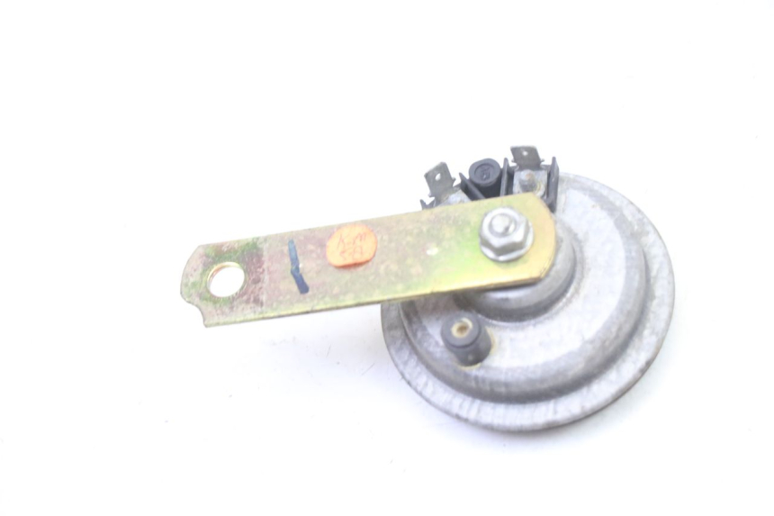 photo de KLAKSON PEUGEOT SATELIS 250 (2006 - 2012) - Zoom stanu zużycia