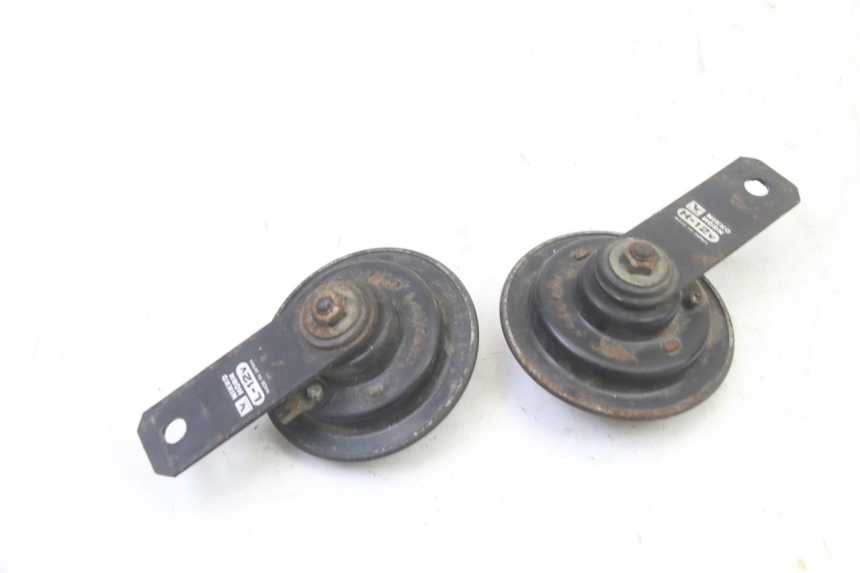 photo de KLAKSON TRIUMPH SPRINT 900 (1995 - 1998) - Zbliżenie techniczne