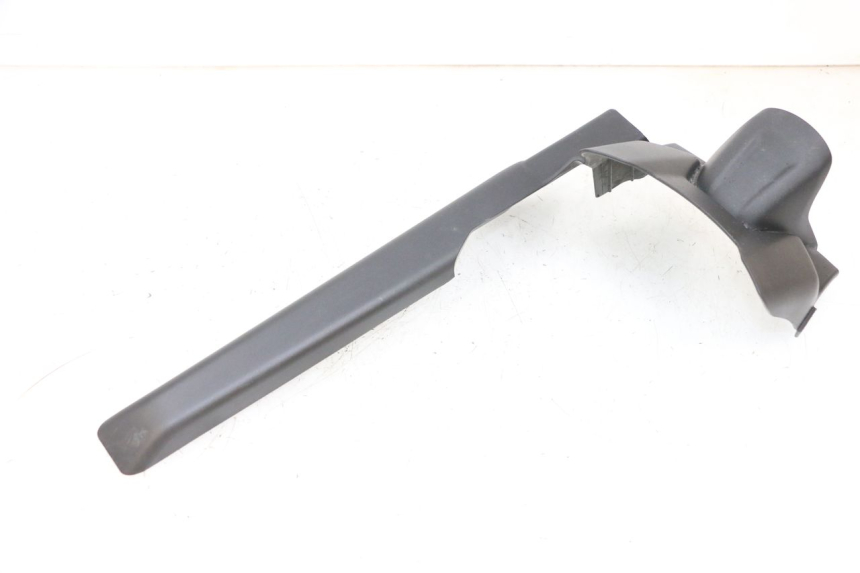 photo de OBRYSÓWKA KOŁA YAMAHA MT-07 MT07 ABS 700 (2018 - 2020) - Inny kąt widzenia