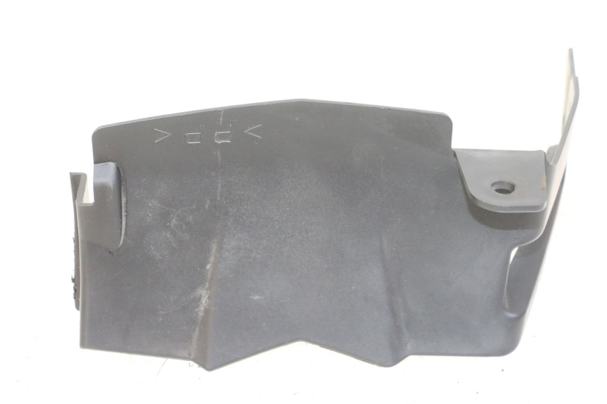 photo de OBRYSÓWKA KOŁA YAMAHA XJ6 ABS 600 (2008 - 2016) - Inny kąt widzenia