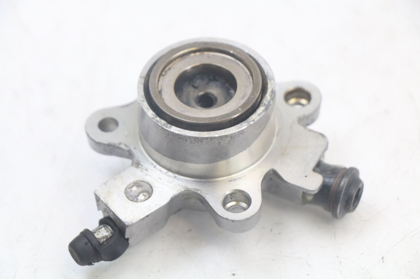 photo de DŹWIGNIA SPRZĘGŁA YAMAHA FJR ABS 1300 (2006 - 2012) - Zbliżenie techniczne