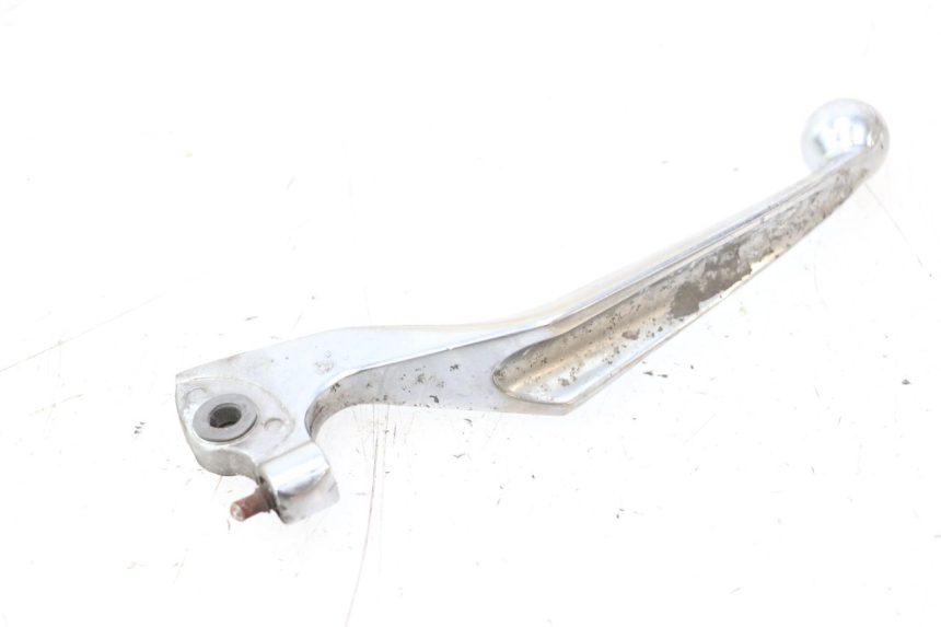 photo de PRAWA DŹWIGNIA HAMULCA PEUGEOT SATELIS 125 (2006 - 2009) - Inny kąt widzenia