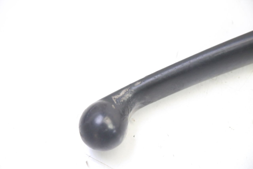 photo de PRAWY DŹWIGNIA HAMULCA PIAGGIO X9 EVOLUTION 125 (2003 - 2007) - Zoom stanu zużycia