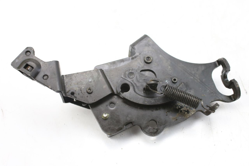 photo de DŹWIGNIA HAMULCA POSTOJOWEGO SUZUKI AN BURGMAN 400 (2006 - 2010) - Inny kąt widzenia