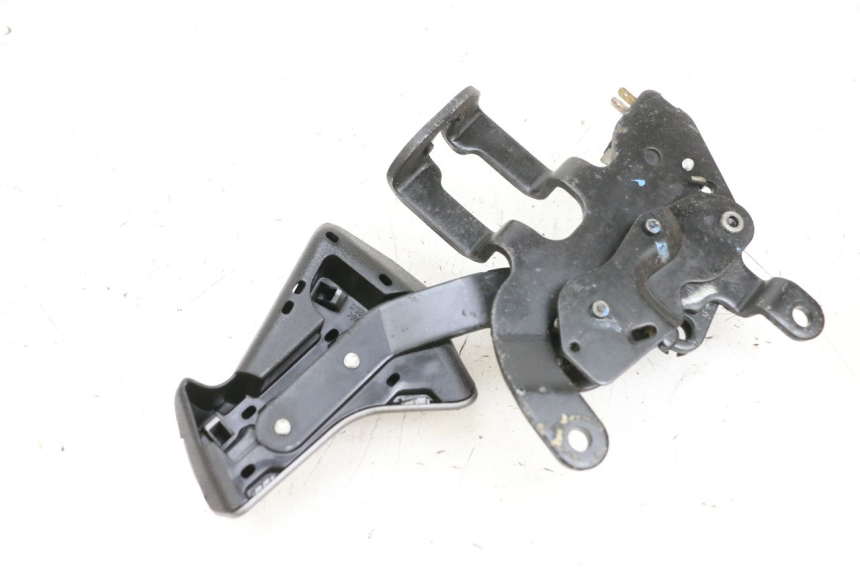 photo de DŹWIGNIA HAMULCA POSTOJOWEGO SUZUKI BURGMAN 650 (2013 - 2020) - Zoom stanu zużycia