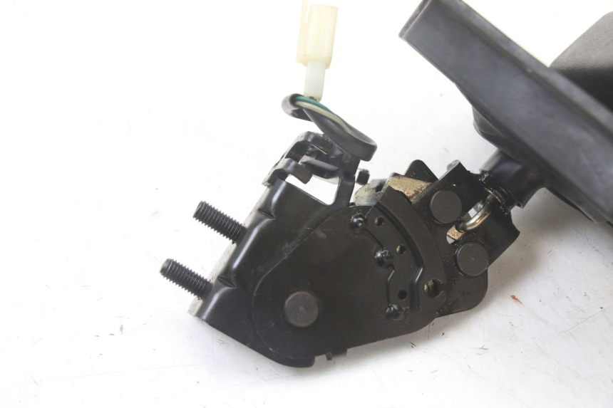 photo de DŹWIGNIA HAMULCA POSTOJOWEGO KYMCO XCITING 500 (2007 - 2010) - Szczegół części