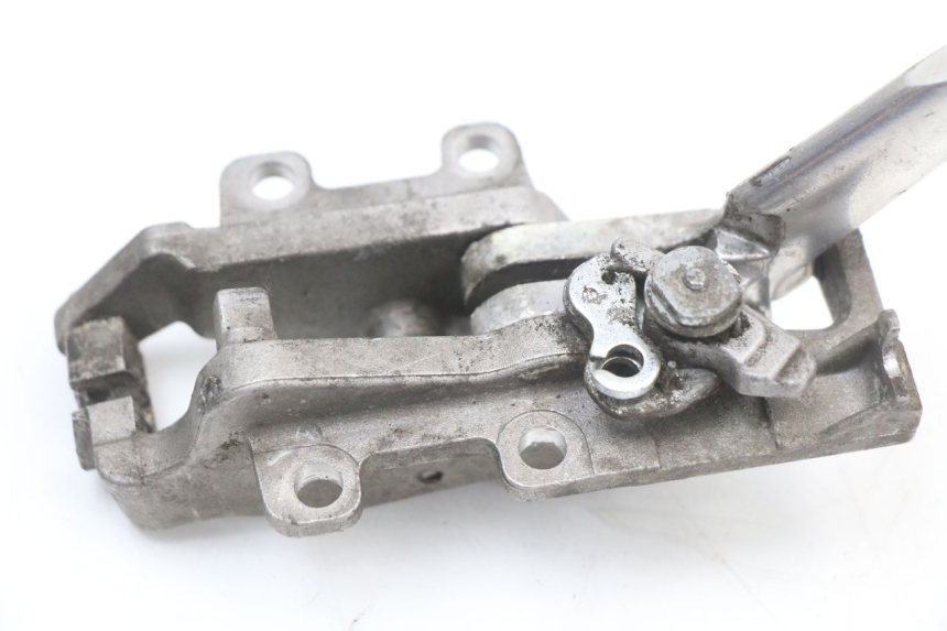 photo de DŹWIGNIA HAMULCA POSTOJOWEGO PIAGGIO MP3 LT 400 (2007 - 2012) - Zbliżenie techniczne