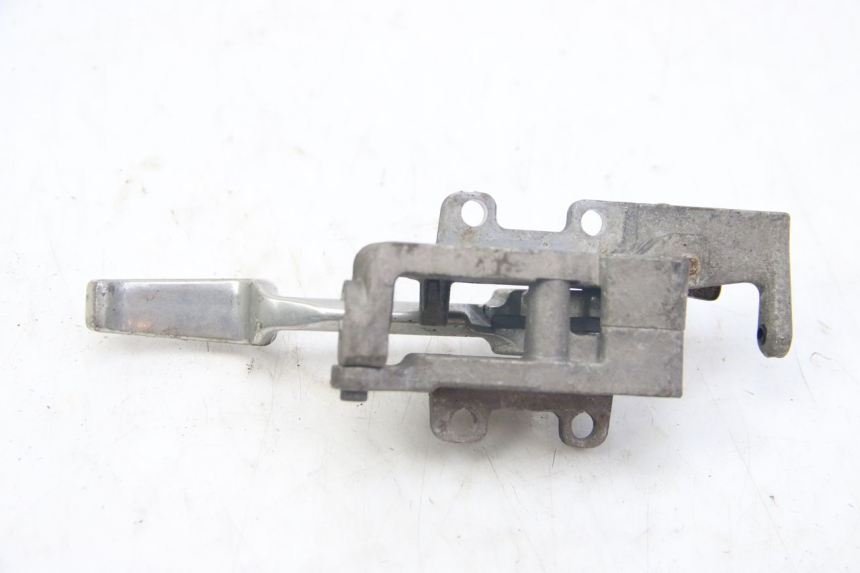 photo de DŹWIGNIA HAMULCA POSTOJOWEGO PIAGGIO MP3 125 (2006 - 2014) - Inny kąt widzenia