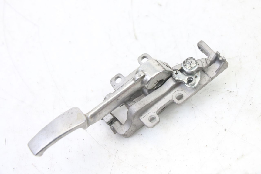 photo de DŹWIGNIA HAMULCA POSTOJOWEGO PIAGGIO MP3 500 (2011 - 2015) - Inny kąt widzenia