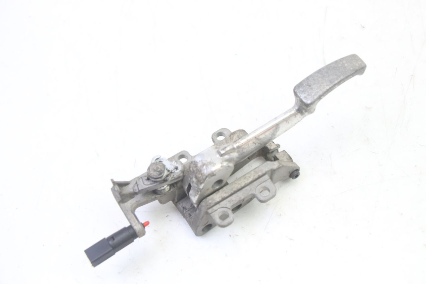 photo de DŹWIGNIA HAMULCA POSTOJOWEGO PIAGGIO MP3 RL 250 (2006 - 2010) - Szczegół części