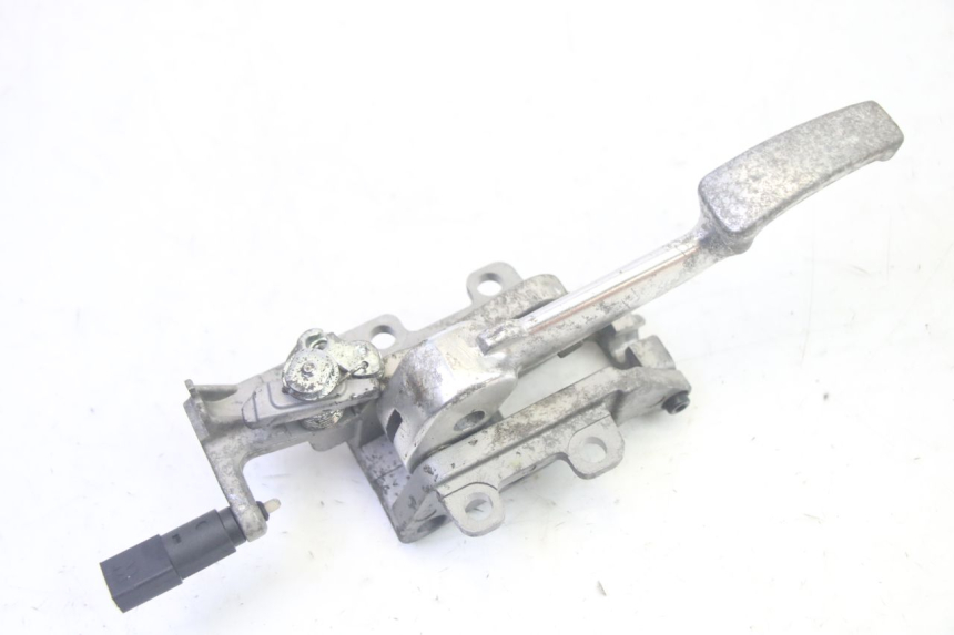 photo de DŹWIGNIA HAMULCA POSTOJOWEGO PIAGGIO MP3 RL 250 (2006 - 2010) - Szczegół części