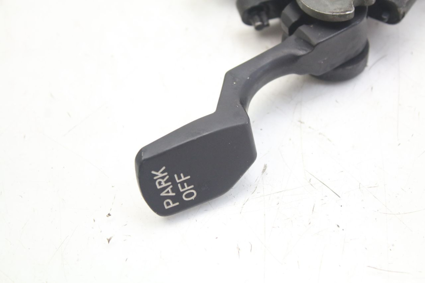 photo de DŹWIGNIA HAMULCA POSTOJOWEGO KYMCO X-CITING XCITING 400 (2014 - 2018) - Inny kąt widzenia