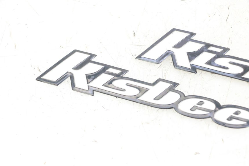 photo de LOGO MARKI PEUGEOT KISBEE 4T 50 (2010 - 2017) - Zbliżenie techniczne