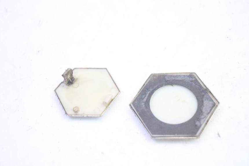 photo de LOGO MARKI PIAGGIO MP3 LT 400 (2007 - 2012) - Zoom stanu zużycia