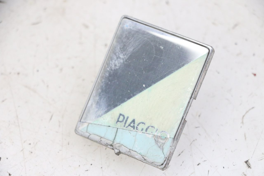 photo de LOGO MARKI PIAGGIO VESPA GRANTURISMO 200 (2004 - 2005) - Widok główny