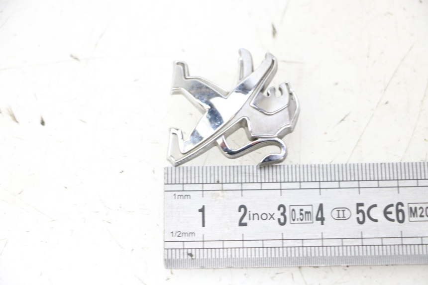 photo de LOGO MARKI PEUGEOT SATELIS 125 (2013 - 2018) - Szczegół części