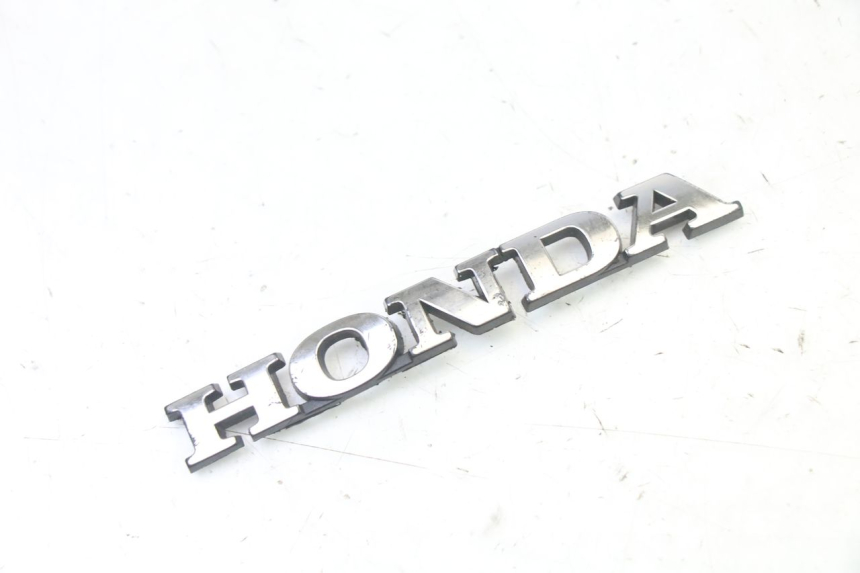 photo de LOGO MARKI HONDA ST PAN EUROPEAN 1300 (2002 - 2013) - Widok główny