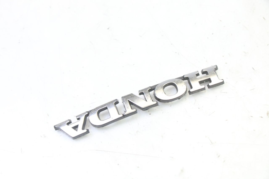 photo de LOGO MARKI HONDA ST PAN EUROPEAN 1300 (2002 - 2013) - Szczegół części