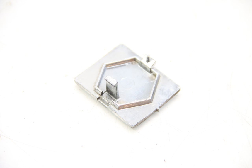 photo de LOGO MARKI PIAGGIO VESPA LX 2T 50 (2005 - 2013) - Zoom stanu zużycia