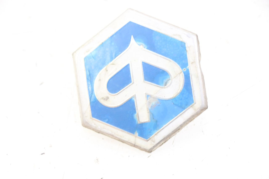 photo de LOGO MARKI PIAGGIO X8 125 (2004 - 2007) - Widok główny