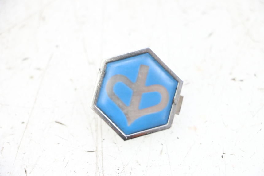 photo de LOGO MARKI PIAGGIO X8 125 (2004 - 2007) - Widok główny