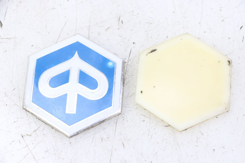 photo de LOGO MARKI PIAGGIO XEVO - X EVO 125 (2007 - 2017) - Widok główny