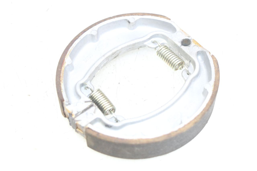 photo de SZCZĘKA HAMULCOWA KYMCO AGILITY 16+ 4T 50 (2018 - 2023) - Zoom stanu zużycia