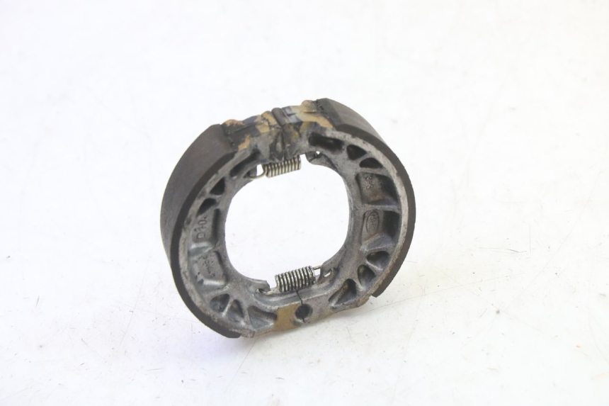 photo de SZCZĘKA HAMULCOWA KYMCO AGILITY NAKED RENOUVO 2T 50 (2011 - 2018) - Szczegół części