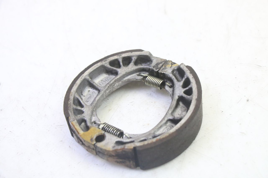 photo de SZCZĘKA HAMULCOWA KYMCO AGILITY NAKED RENOUVO 2T 50 (2011 - 2018) - Zoom stanu zużycia