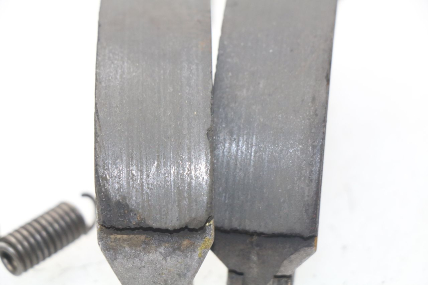 photo de Szczęka hamulcowa PEUGEOT FOX 50 (1995 - 2003) - Szczegół części