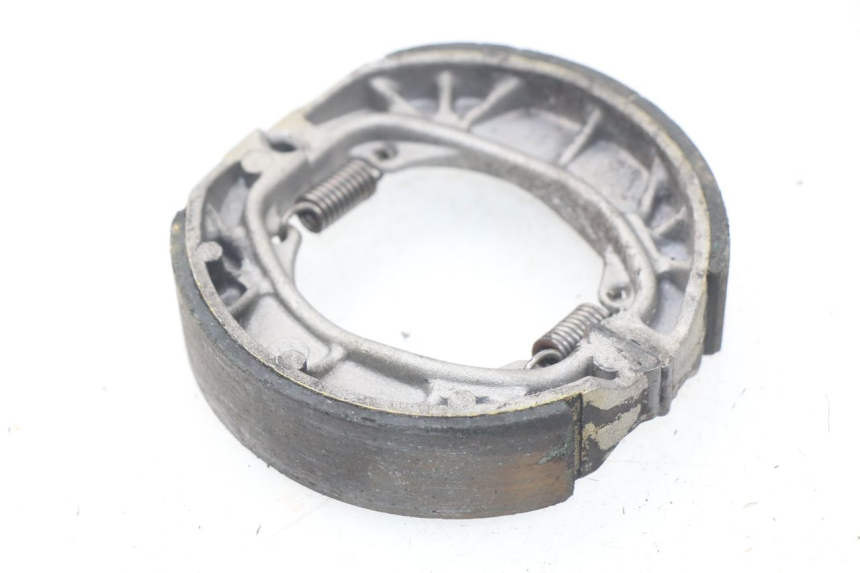 photo de SZCZĘKA HAMULCOWA PEUGEOT KISBEE 2T 50 (2010 - 2017) - Zoom stanu zużycia