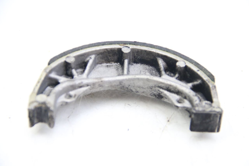 photo de SZCZĘKA HAMULCOWA PEUGEOT KISBEE 4T 50 (2010 - 2017) - Punkty mocowania