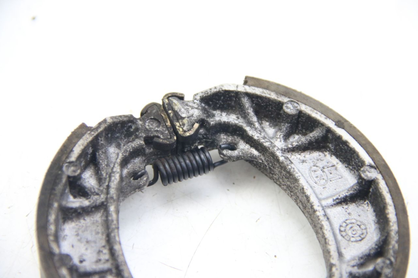 photo de SZCZĘKA HAMULCOWA PEUGEOT LUDIX 50 (2008 - 2017) - Zoom stanu zużycia