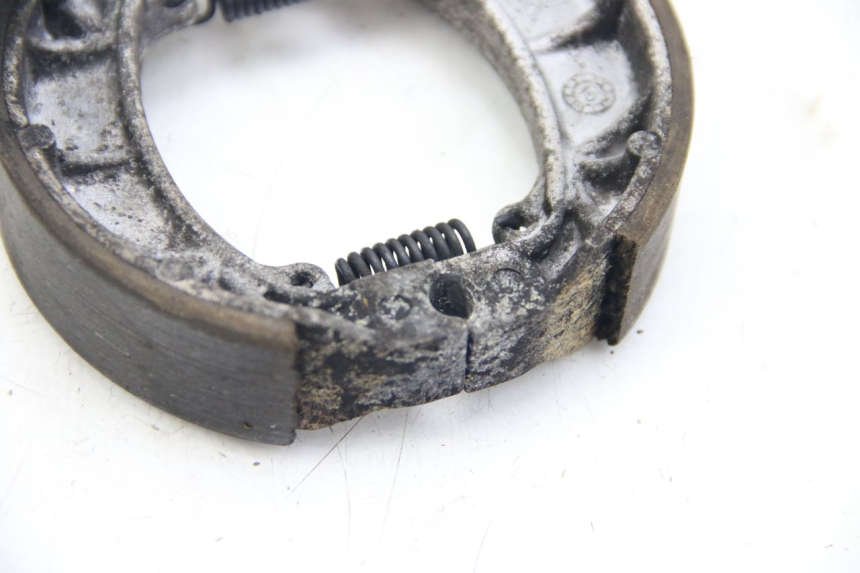 photo de SZCZĘKA HAMULCOWA PEUGEOT LUDIX 50 (2008 - 2017) - Inny kąt widzenia