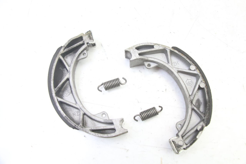 photo de SZCZĘKA HAMULCOWA PIAGGIO NEW TYPHOON 50 (2018 - 2021) - Zoom stanu zużycia