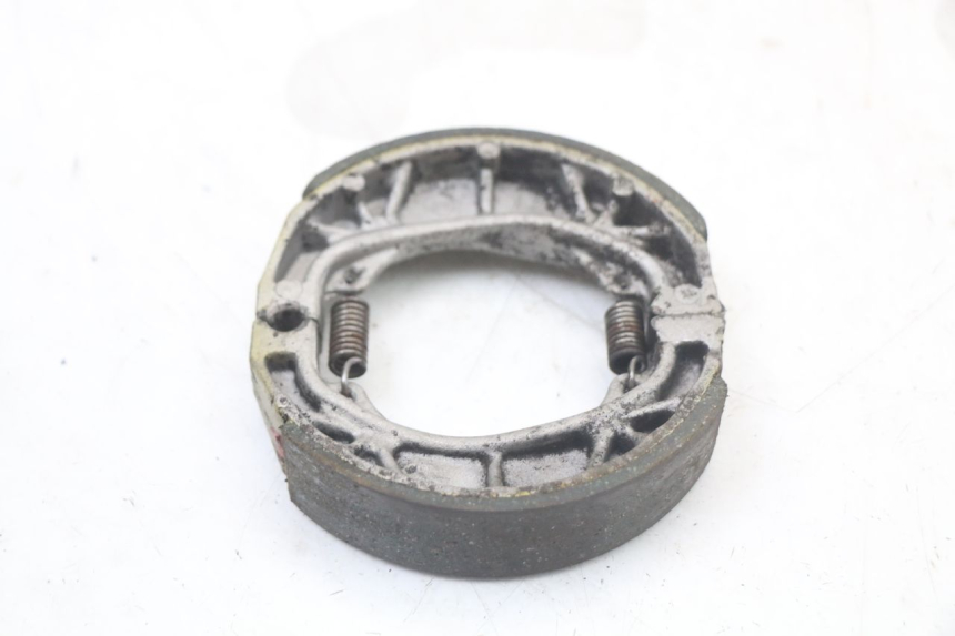 photo de SZCZĘKA HAMULCOWA PEUGEOT KISBEE 2T 50 (2010 - 2017) - Zoom stanu zużycia