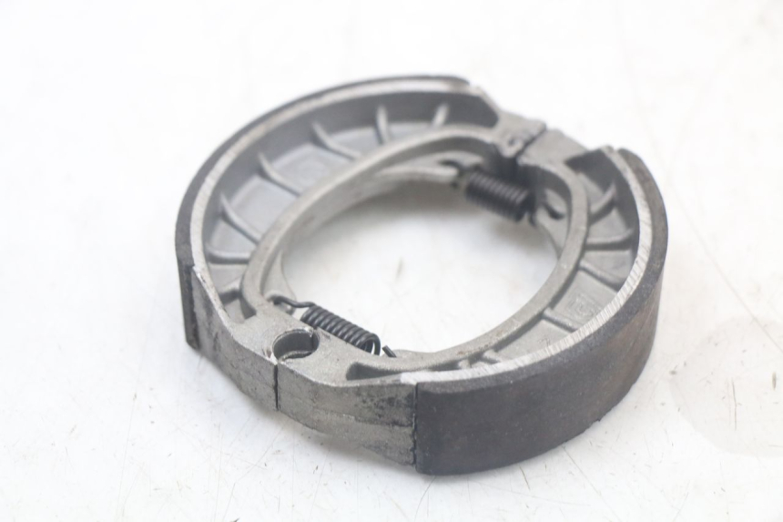 photo de Szczęka hamulcowa TNT MOTOR ROMA 10' 4T 50 (2007 - 2018) - Szczegół części