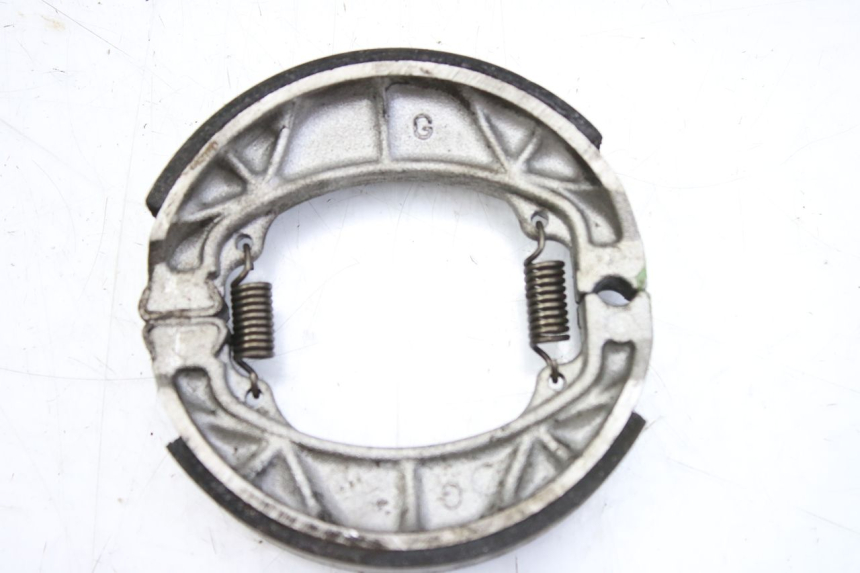 photo de SZCZĘKA HAMULCOWA PEUGEOT SV 125 (1991 - 1994) - Zoom stanu zużycia