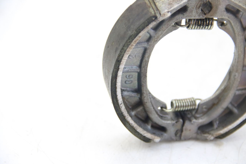 photo de SZCZĘKA HAMULCOWA PEUGEOT V-CLIC VCLIC 50 (2007 - 2013) - Zoom stanu zużycia