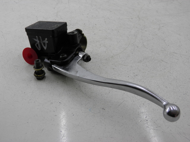 photo de POMPA HAMULCA TYLNEGO JM MOTOR S-MAX 125 (2010 - 2014) - Widok główny